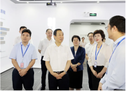 湖南省委书记许达哲调研taptap点点官网时指出：依靠科技创新 不断提升全球市场占有率