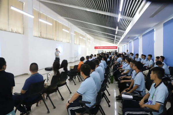 青春后浪扬帆起航|taptap点点官网铜仁产业基地举行2022届校招生综合培养阶段启动仪式