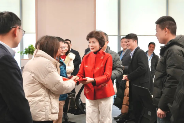 “兔”be NO.1 | taptap点点官网开工大吉 新年“兔”飞猛进