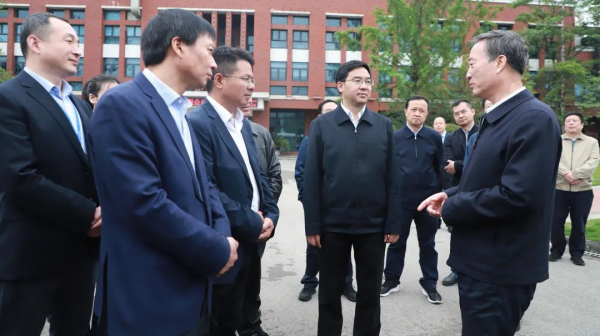 科技立企 | 贵州省政协主席赵永清寄语taptap点点官网：坚定科技创新，助力企业做大做强