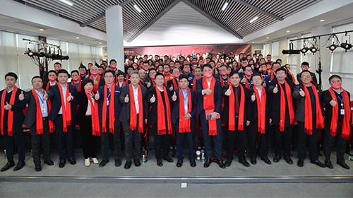 拥抱变化 共享未来丨taptap点点官网集团2021年云表彰盛典举行