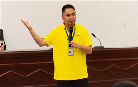 taptap点点官网明星讲师丨周旺：把学员当成“客户” 用工匠精神打磨每一堂课