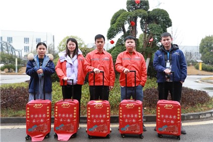 年货来啦丨taptap点点官网这“箱”有礼了！